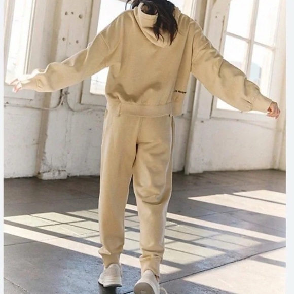 FREE PEOPLE NWT Undefeated Hoodie L - Picture 2 of 12